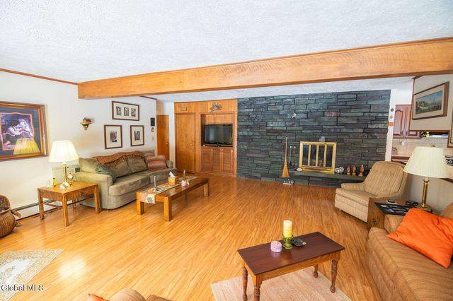 3 Orton Drive, Warrensburg, NY 12885