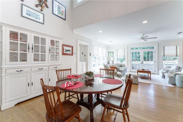 2394 Montview NW Drive, Atlanta, GA 30305