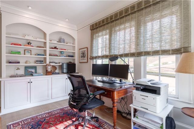 2394 Montview NW Drive, Atlanta, GA 30305