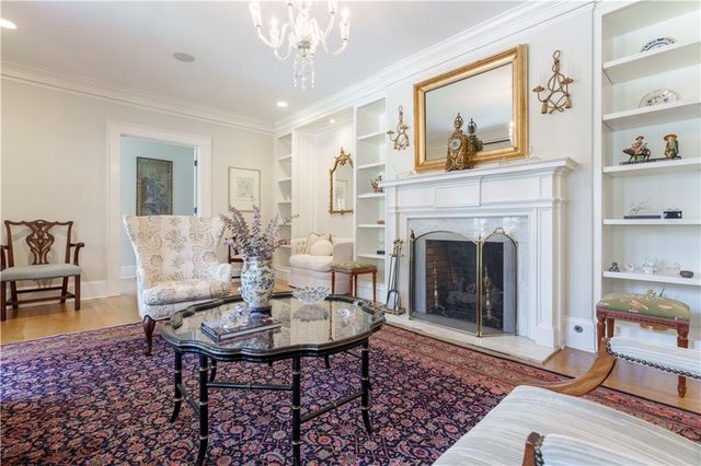 2394 Montview NW Drive, Atlanta, GA 30305