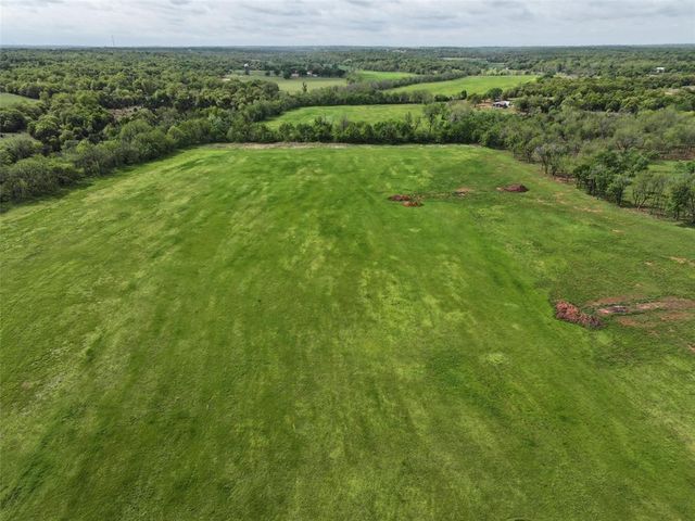 9 Wild Horse Creek, Luther, OK 73054
