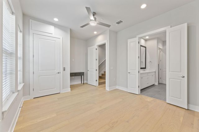 1301 Town Creek DR 2, Austin, TX 78741