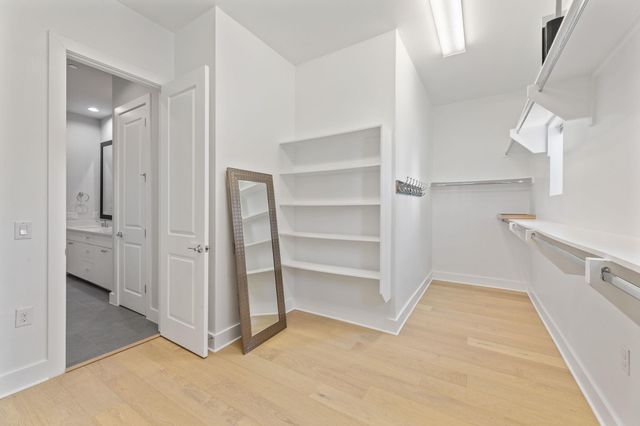 1301 Town Creek DR 2, Austin, TX 78741