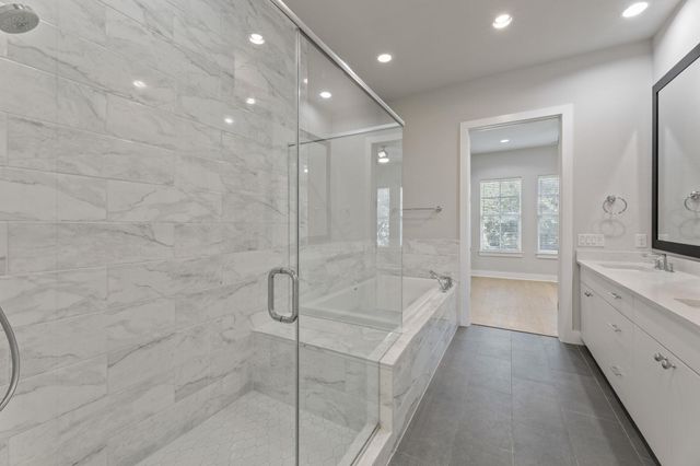 1301 Town Creek DR 2, Austin, TX 78741