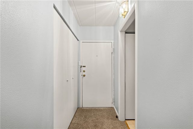 55 Highland Rd 205, Bethel Park, PA 15102