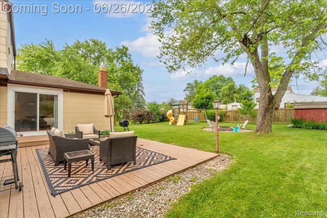 773 Calder Court, Saline, MI 48176