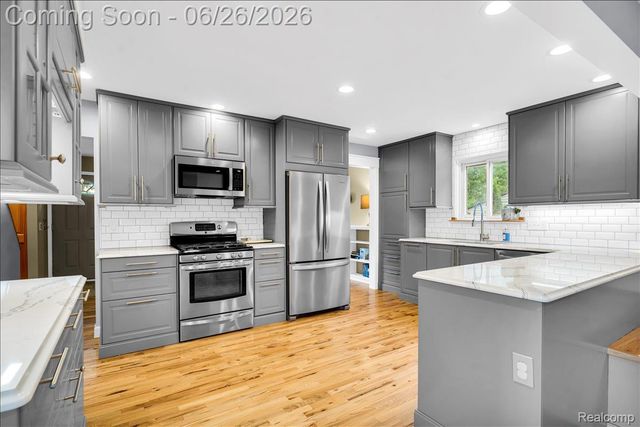 773 Calder Court, Saline, MI 48176