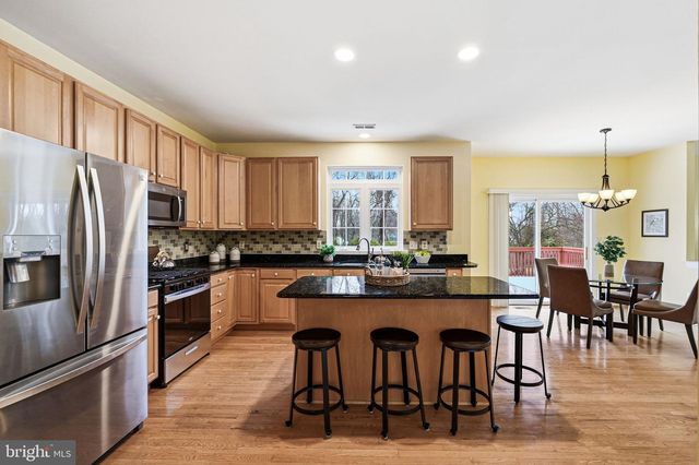 32 WOODSVIEW DR, Garnet Valley, PA 19060