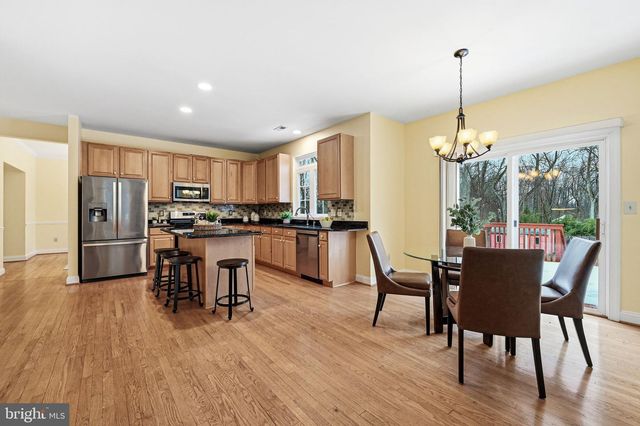 32 WOODSVIEW DR, Garnet Valley, PA 19060