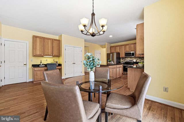 32 WOODSVIEW DR, Garnet Valley, PA 19060