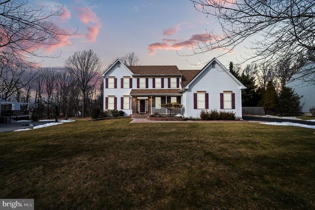 32 WOODSVIEW DR, Garnet Valley, PA 19060