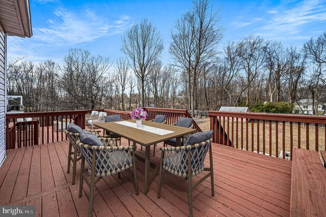 32 WOODSVIEW DR, Garnet Valley, PA 19060