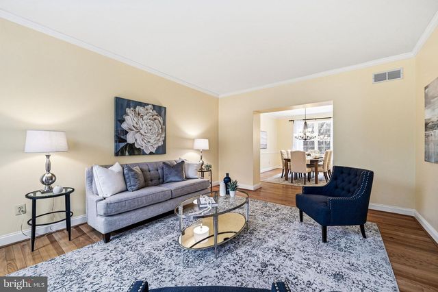 32 WOODSVIEW DR, Garnet Valley, PA 19060