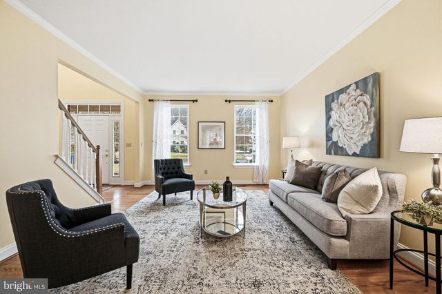 32 WOODSVIEW DR, Garnet Valley, PA 19060