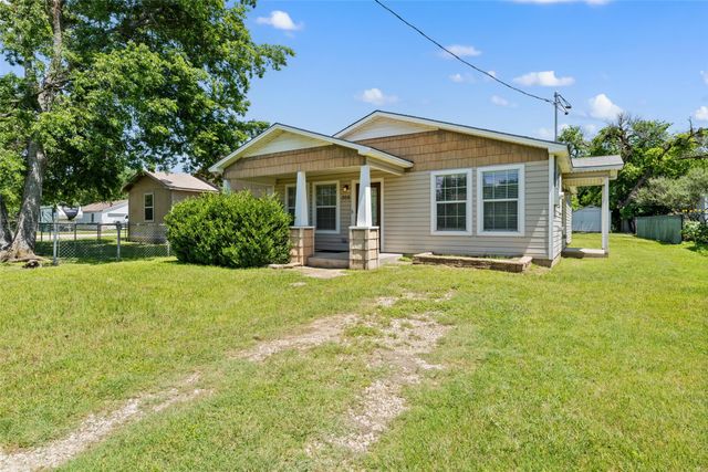 306 4th Street, Eddy, TX 76524