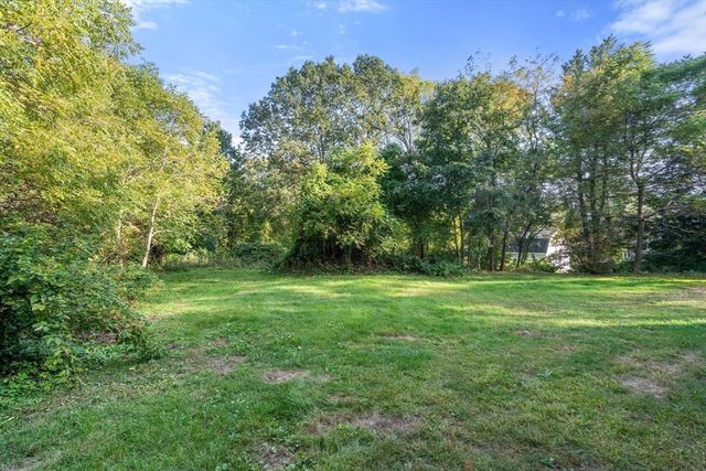 19 Warren Lane, Weston, MA 02493