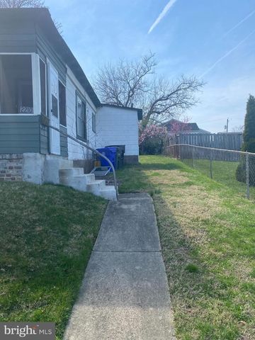 2210 S NELSON ST, Arlington, VA 22206