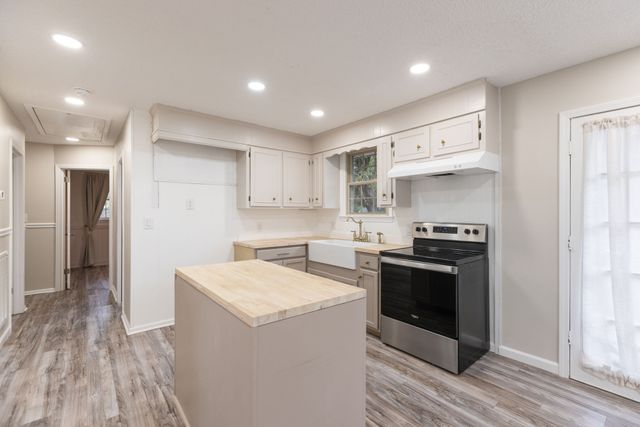 2016 Jack Teasley Rd, Pleasant View, TN 37146