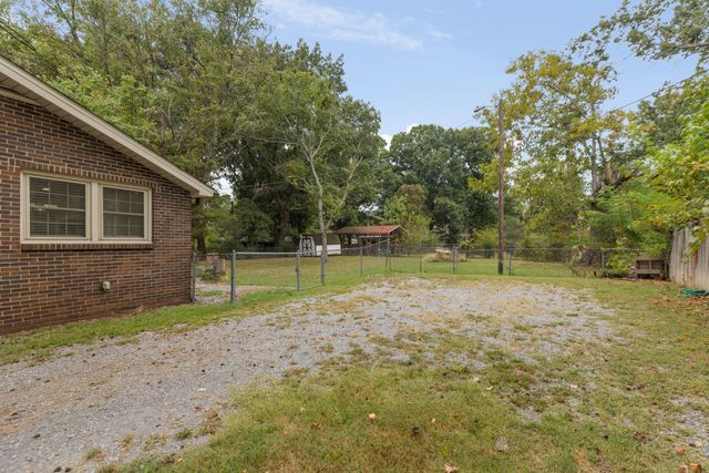 2016 Jack Teasley Rd, Pleasant View, TN 37146