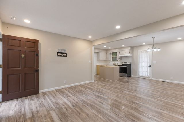 2016 Jack Teasley Rd, Pleasant View, TN 37146