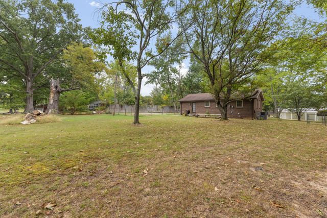 2016 Jack Teasley Rd, Pleasant View, TN 37146