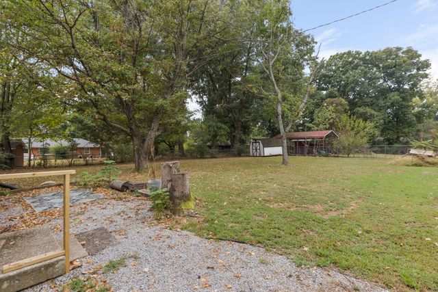 2016 Jack Teasley Rd, Pleasant View, TN 37146