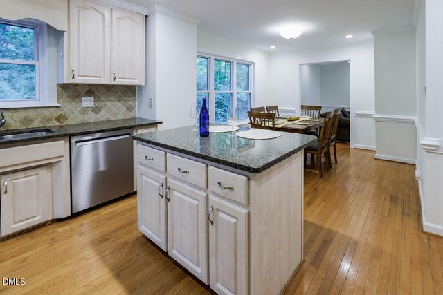 6512 Bakersfield Drive, Raleigh, NC 27606