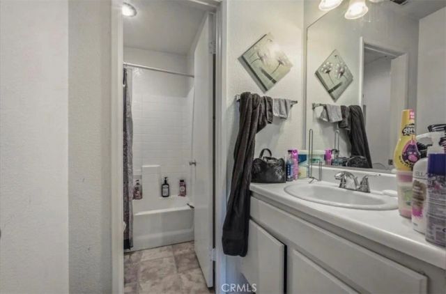 1305 Abbey Pines, Perris, CA 92571