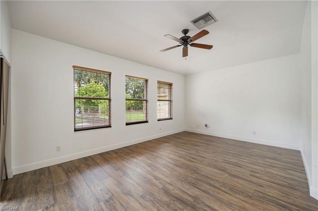6477 Autumn Woods BLVD, Naples, FL 34109