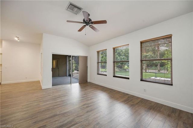 6477 Autumn Woods BLVD, Naples, FL 34109