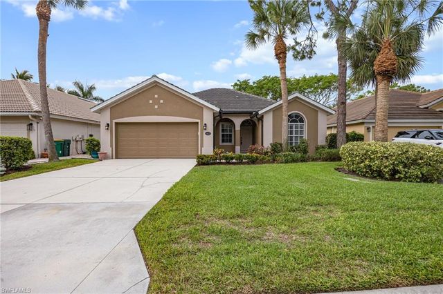 6477 Autumn Woods BLVD, Naples, FL 34109