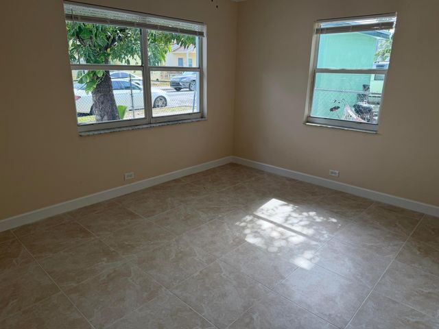 926 14th Street, West Palm Beach, FL 33401