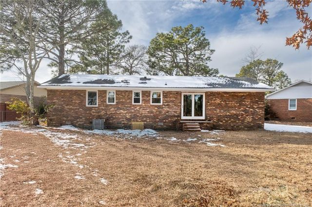 3202 Teakwood Court, Hope Mills, NC 28348