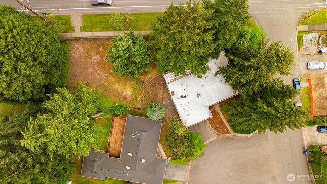 2329 167th Avenue NE, Bellevue, WA 98008