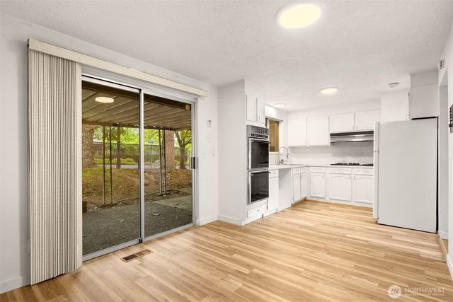 2329 167th Avenue NE, Bellevue, WA 98008