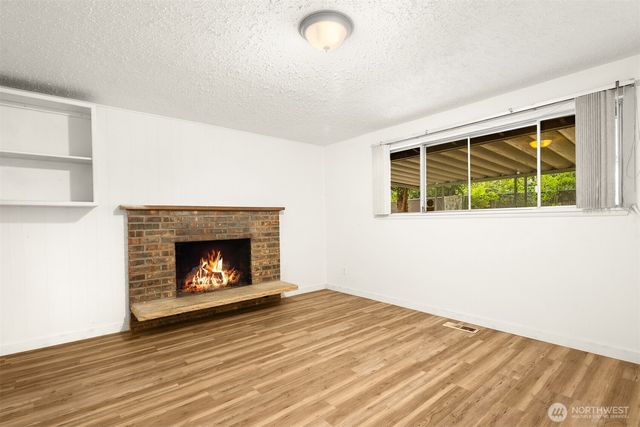2329 167th Avenue NE, Bellevue, WA 98008
