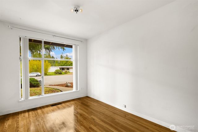 2329 167th Avenue NE, Bellevue, WA 98008