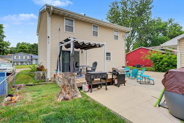 3923 Richmond Avenue, Des Moines, IA 50317