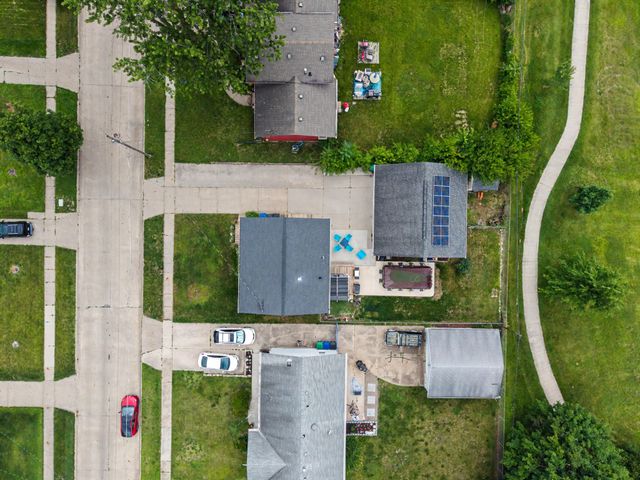 3923 Richmond Avenue, Des Moines, IA 50317