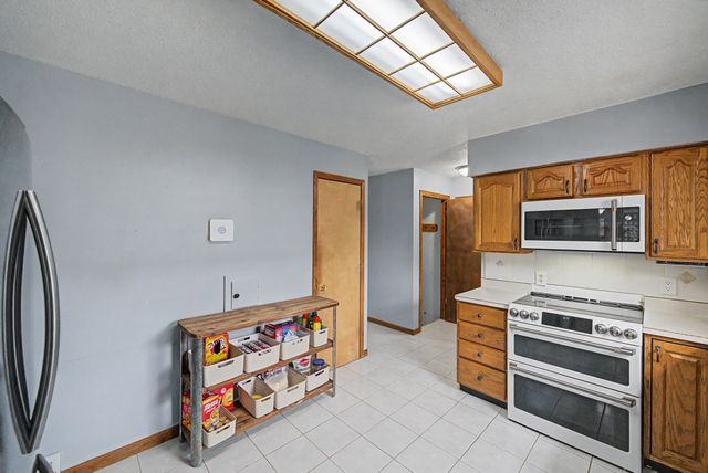 3923 Richmond Avenue, Des Moines, IA 50317