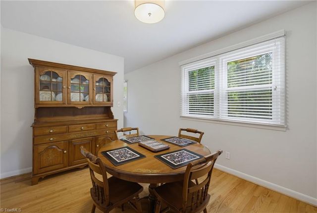 2743 Wildwood Court, Winston-salem, NC 27103