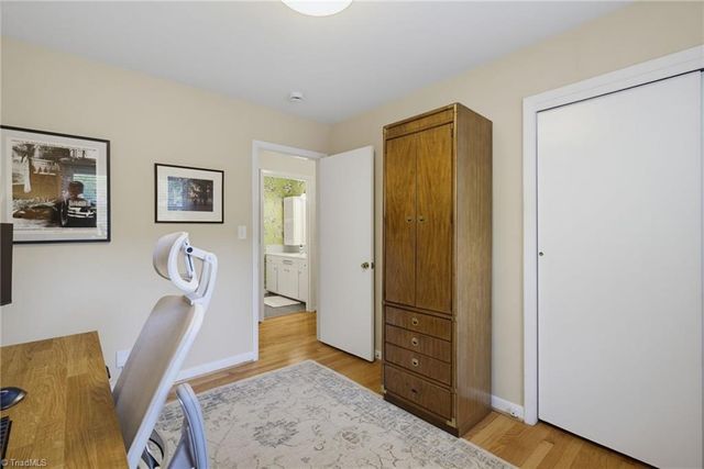 2743 Wildwood Court, Winston-salem, NC 27103