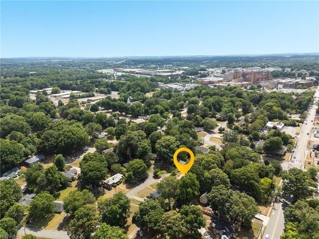 2743 Wildwood Court, Winston-salem, NC 27103