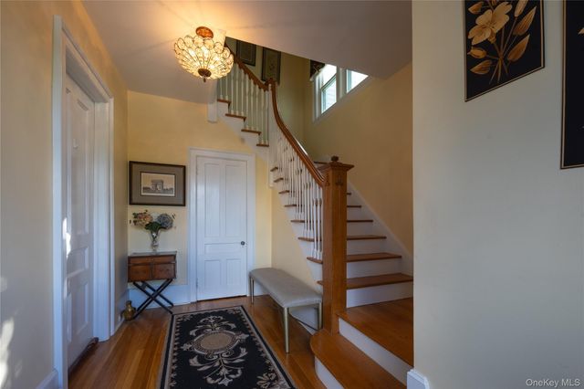 34 Morsemere Place, Yonkers, NY 10701
