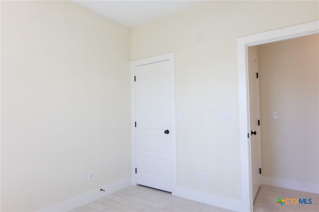 1105 W 1st Street, Lampasas, TX 76550