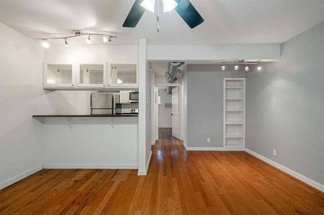 1510 W 6th ST 111, Austin, TX 78703
