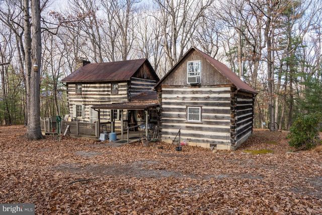 800 COVE MOUNTAIN RD, Mathias, WV 26812