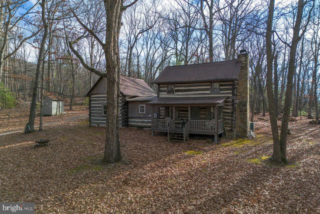 800 COVE MOUNTAIN RD, Mathias, WV 26812
