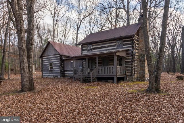 800 COVE MOUNTAIN RD, Mathias, WV 26812