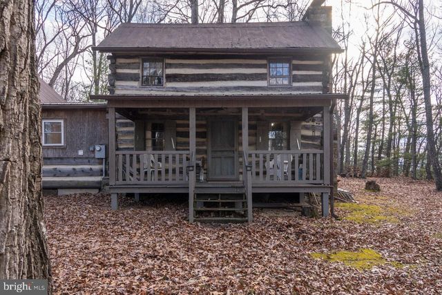 800 COVE MOUNTAIN RD, Mathias, WV 26812